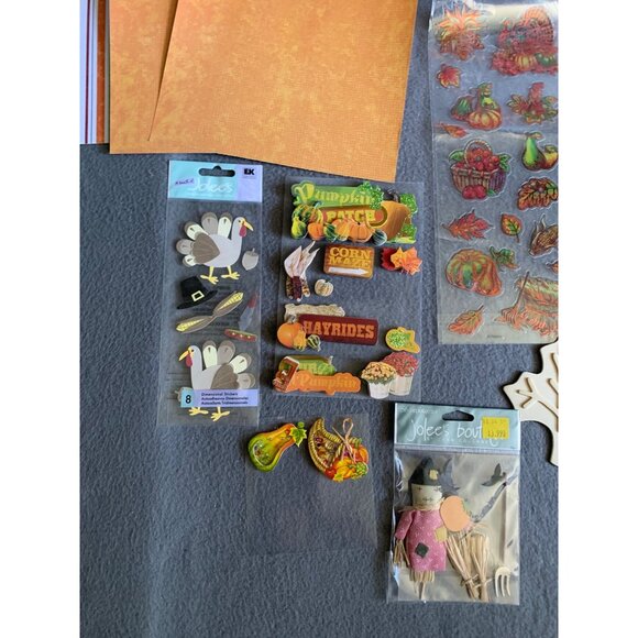 Fall & Halloween Scrapbooking Kit - Stickers Cutouts Patterned Paper & Embellish - Picture 2 of 13